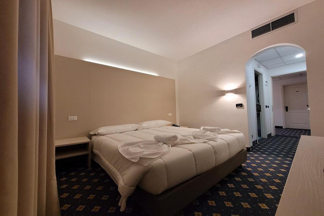 Hotel Azzano Decimo מראה חיצוני תמונה