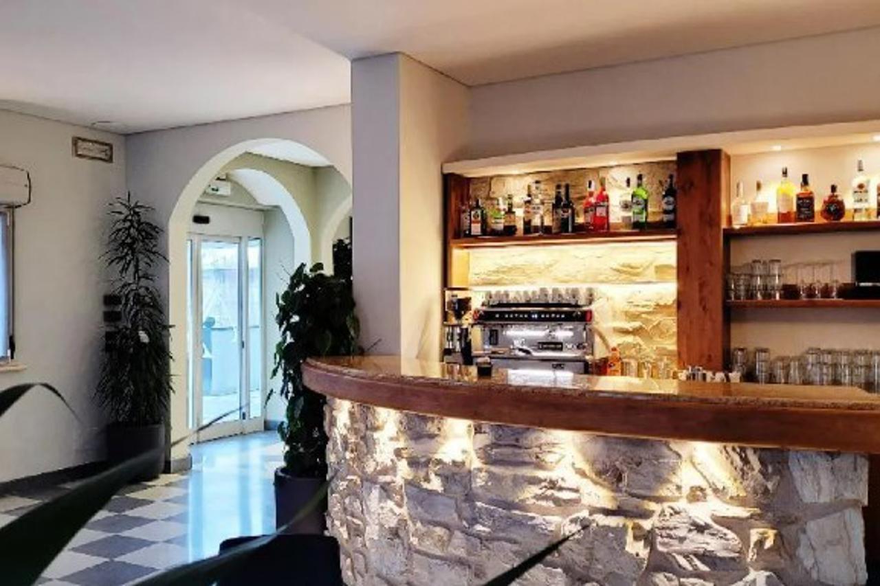 Hotel Azzano Decimo מראה חיצוני תמונה