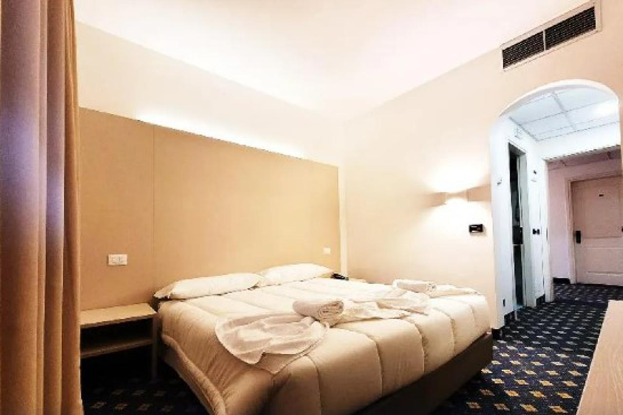 Hotel Azzano Decimo מראה חיצוני תמונה